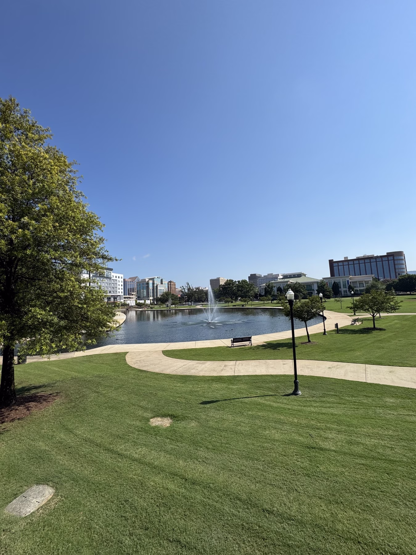 A picture of the park in the middle of downtown Huntsville
